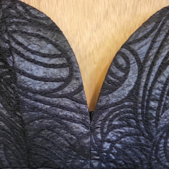 Windsor black patterned corset skater cocktail dress. Worn once! Jnr. Large - Picture 3 of 16